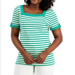 Karen Scott square neck tee, PL. White with smelly green and yellow stripe.